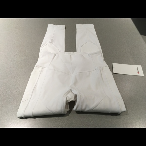 Lululemon All The Right Places Pant II White NWT - Picture 3 of 5